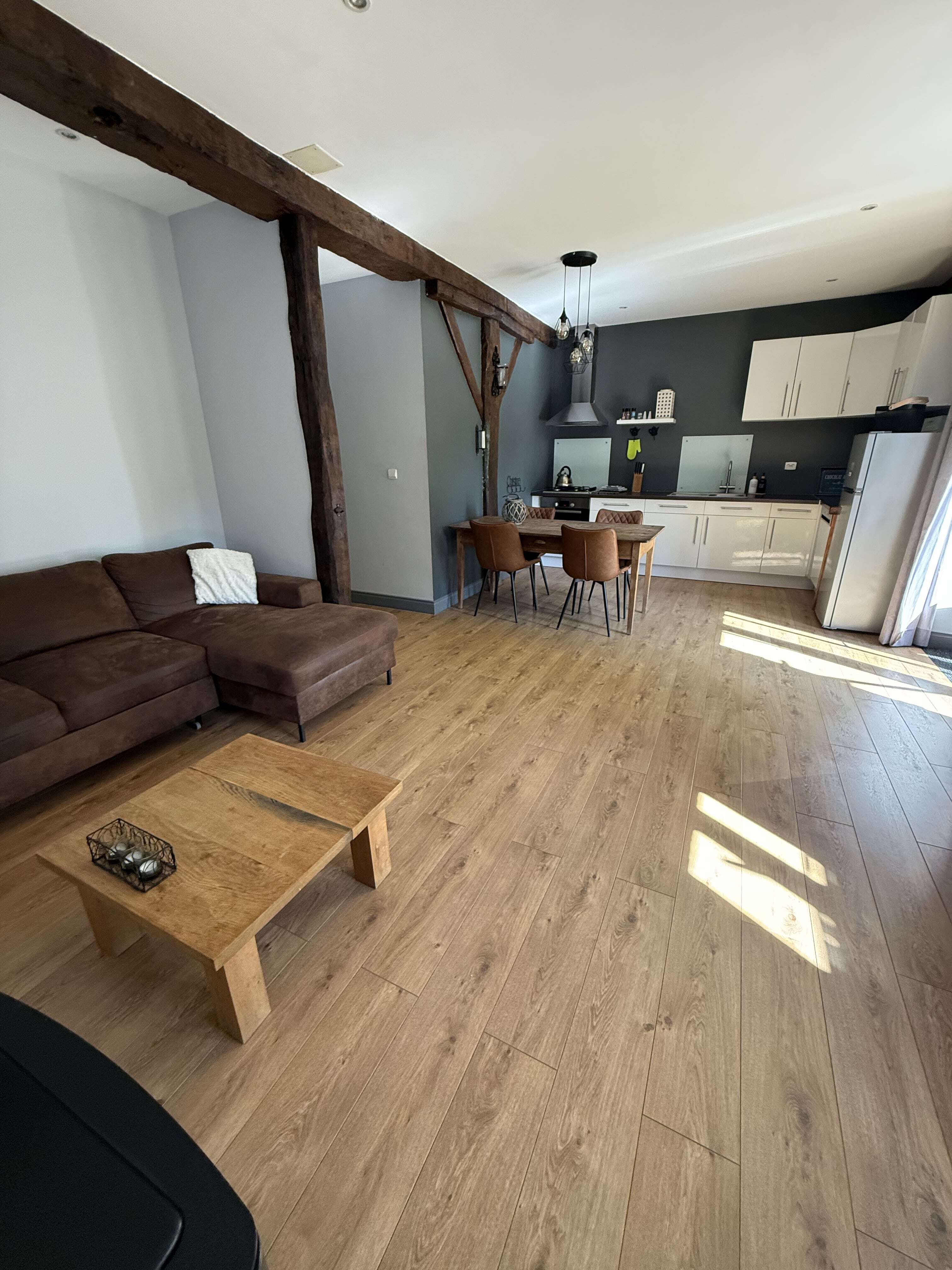 IMG_3231_min.jpg IMG_3231_min.jpg