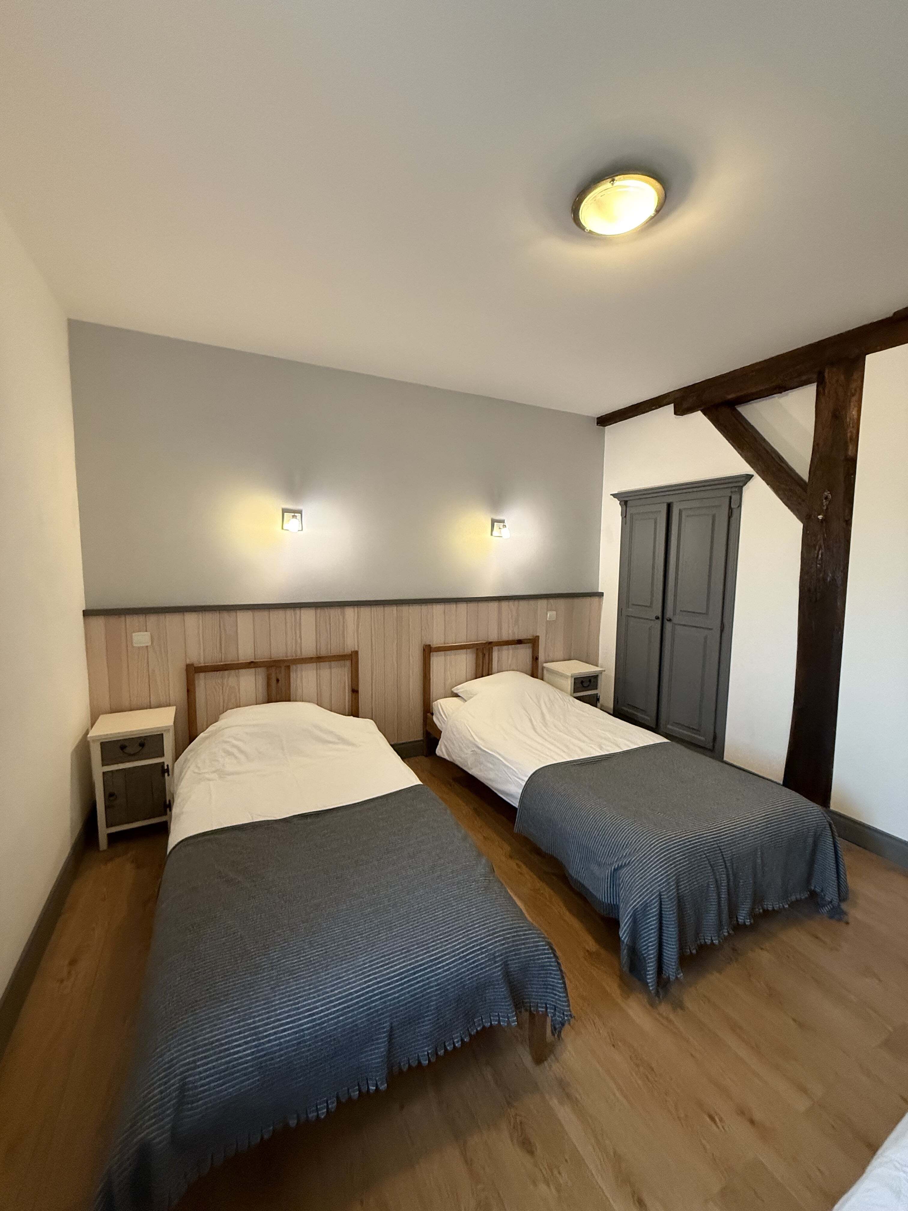 34879FA3_5733_4F52_B056_5FA286391F48_min.jpeg 34879FA3_5733_4F52_B056_5FA286391F48_min.jpeg