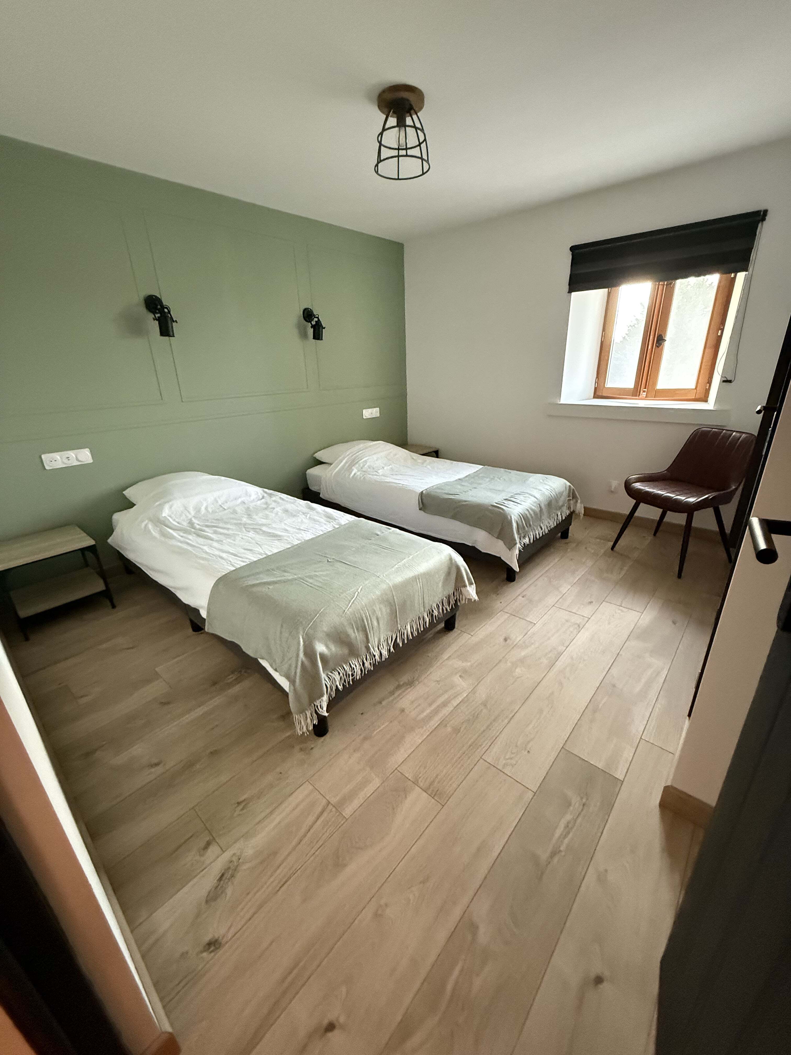 IMG_2154_2_min.jpeg IMG_2154_2_min.jpeg